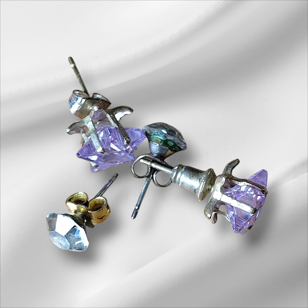 LAVENDER PURPLE STAR STUD EARRINGS AND ROUND CUT CRYSTAL STUD EARRINGS SET - Picture 7 of 7